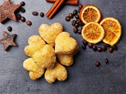 Картофени безглутенови курабийки (сладки) с портокал и канела - снимка на рецептата